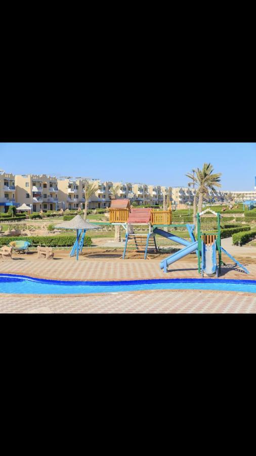 Cozy Sunny Ground Chalet With Terrace-ras Sudr *