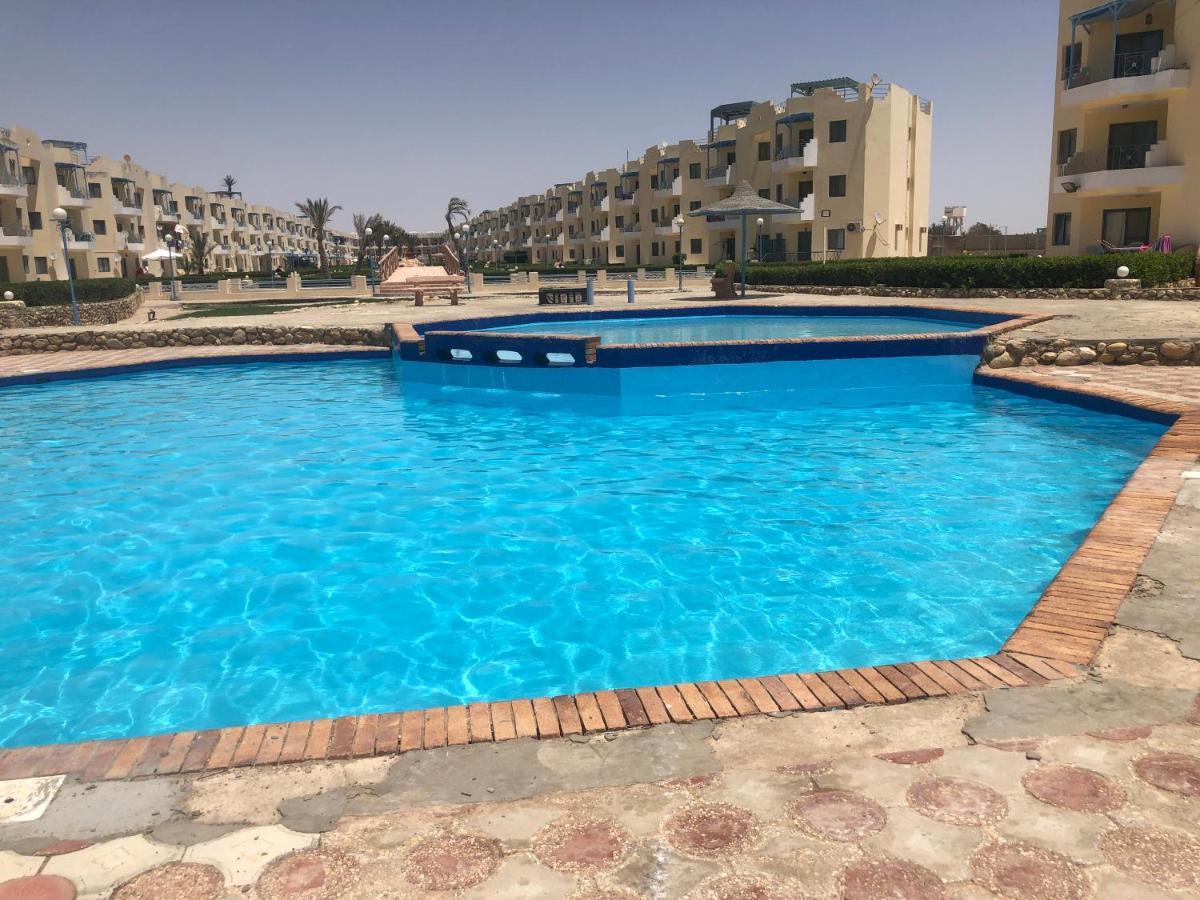 Cozy Sunny Ground Chalet With Terrace-ras Sudr Chalet Ras Sedr